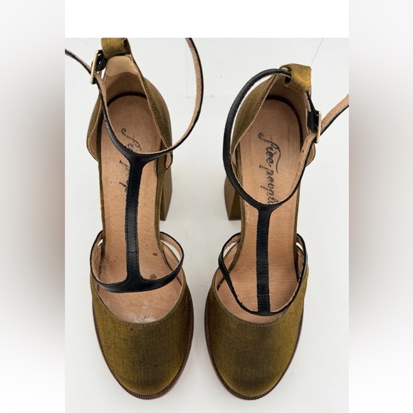 Free People Wythe T-Strap Platform Moss Satin Block Heels Made In Spain Sz. 9.5 - Picture 3 of 12